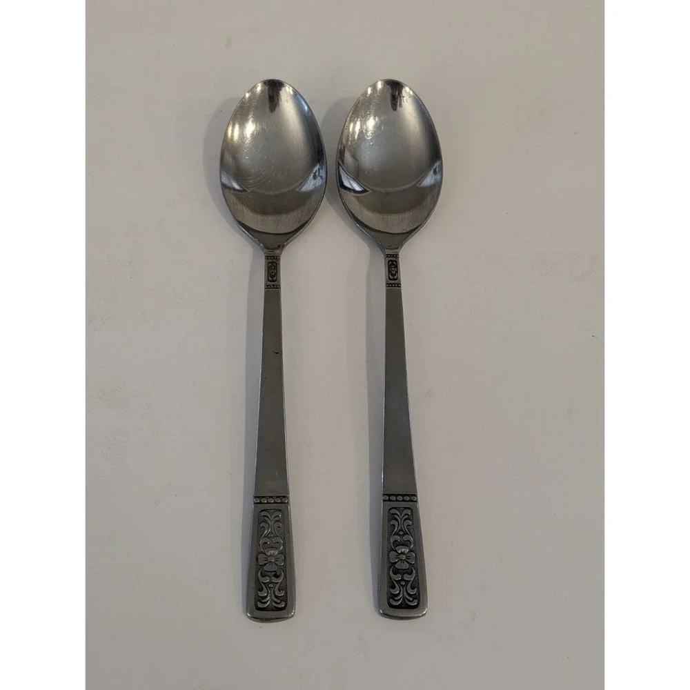 United Silver 2 Soup Spoons CASSANDRA Stainless MCM Floral Flower Japan Vintage
